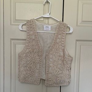 Zara Cream Crochet Open Vest